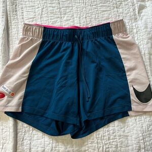 Nike women’s shorts